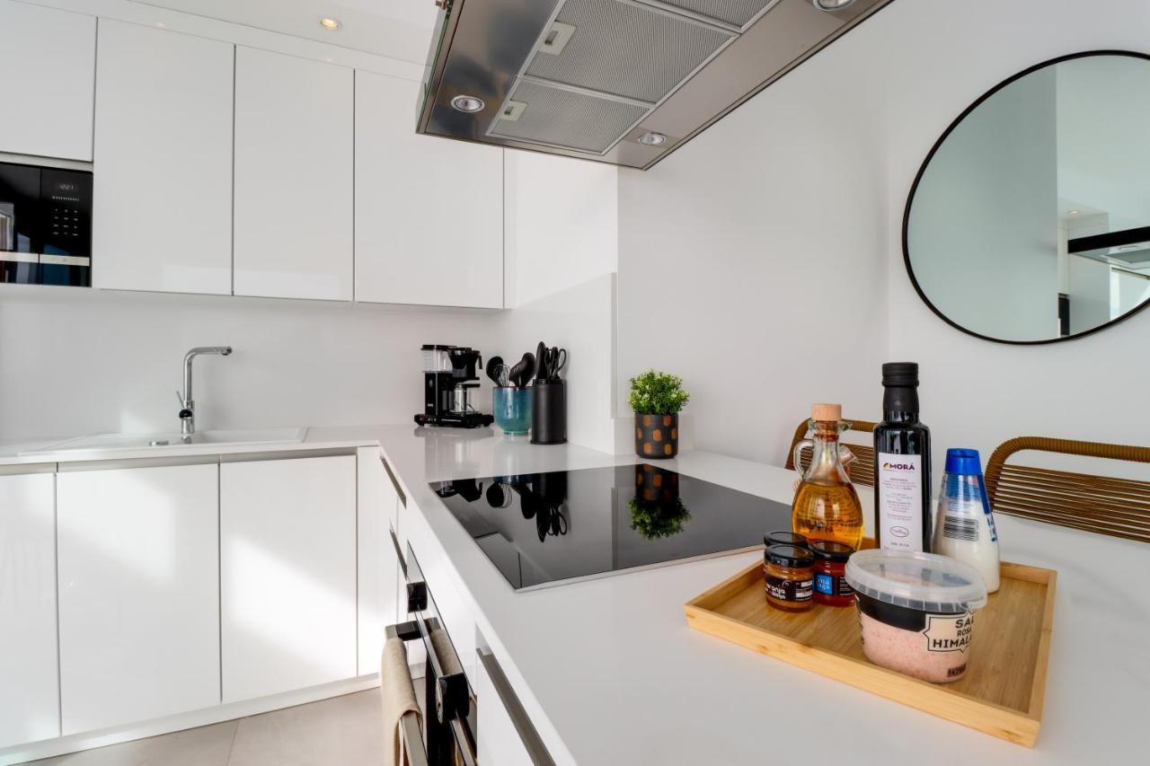 Bayview Hills, Luxury 2 Bedroom Apartment Торокс Екстериор снимка